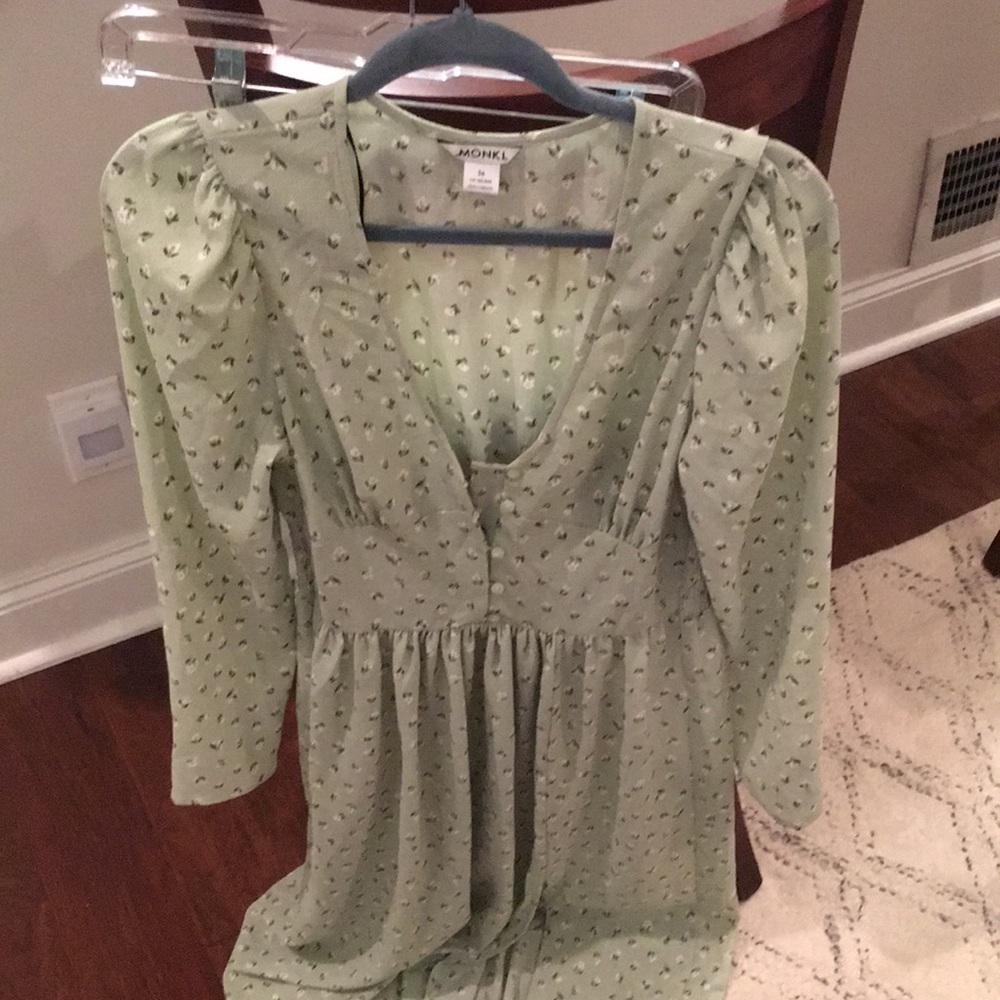 Monki Green Sundress size 36 in light green